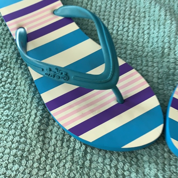 COACH Flip Flop Sandals with Carriage Imprint - Picture 3 of 10